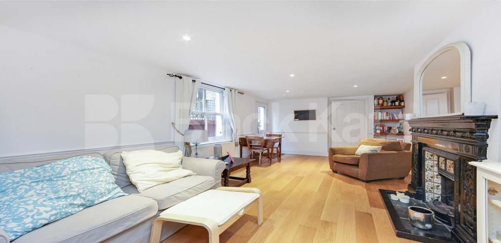 			UNDER OFFER , 2 Bedroom, 1 bath, 1 reception Apartment			 Strathleven Road, Clapham North/Brixton